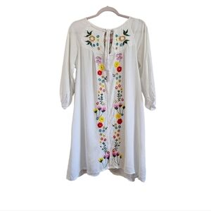 Back from Bali embroidered summer midi dress size Medium white beach cover up